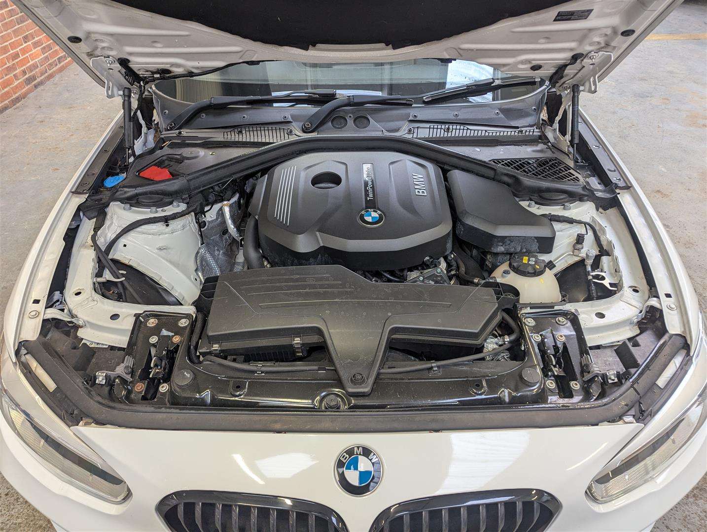 <p>2018 BMW 118I M SPORT SHADOW EDITI</p>
