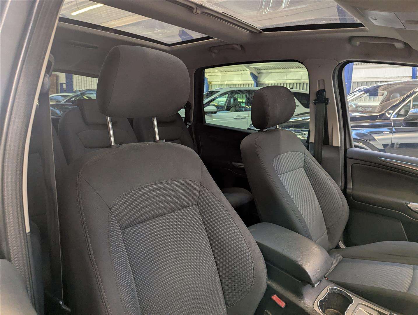 <p>2009 FORD S-MAX TITANIUM TDCI 143</p>