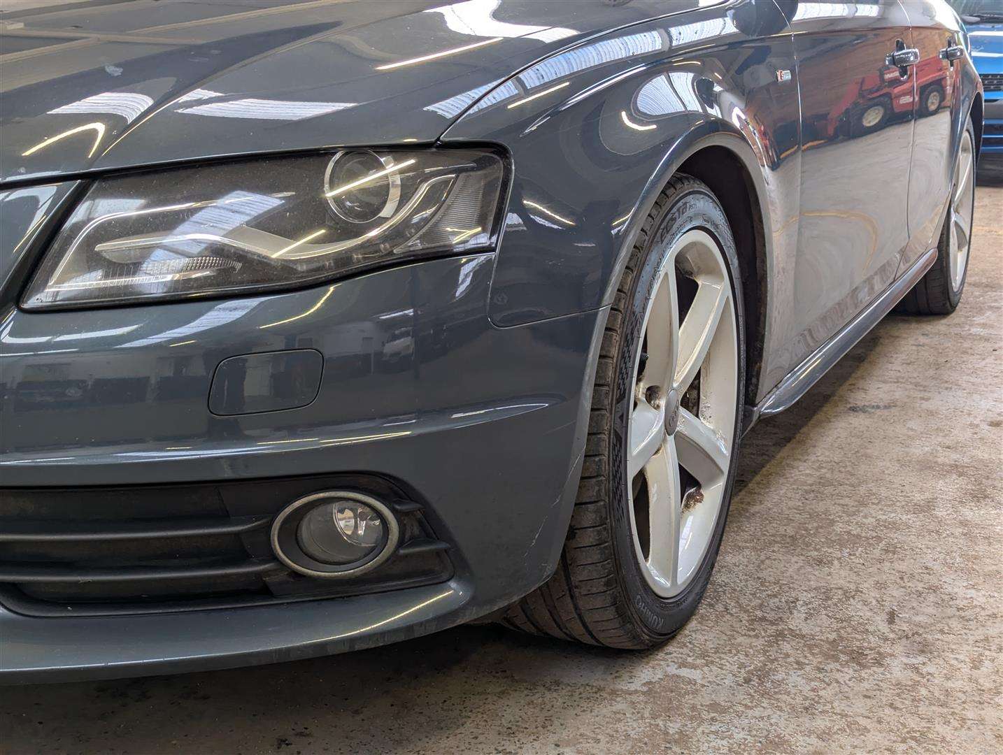<p>2008 AUDI A4 AVANT S LINE TDI</p>