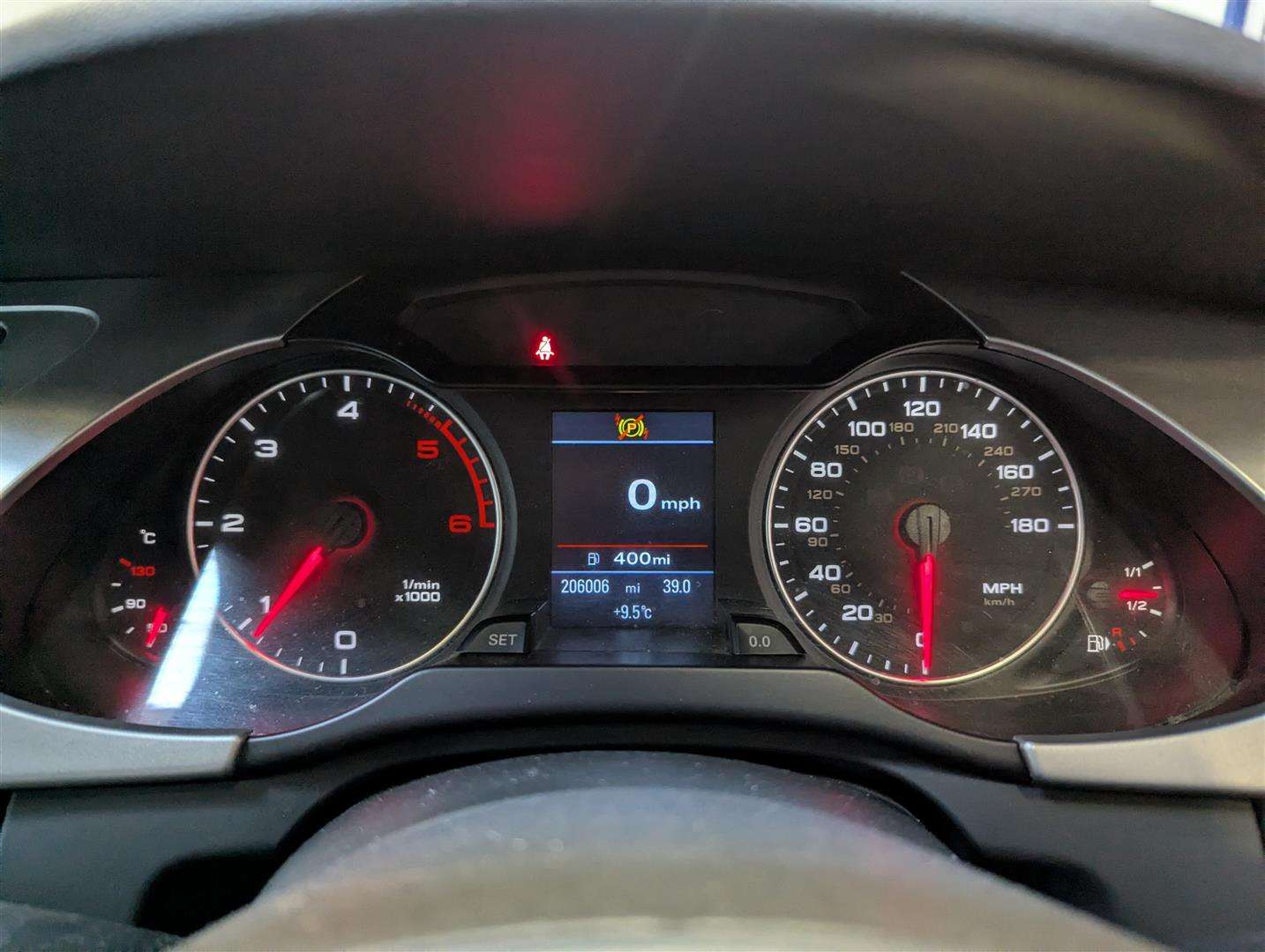<p>2008 AUDI A4 AVANT S LINE TDI</p>