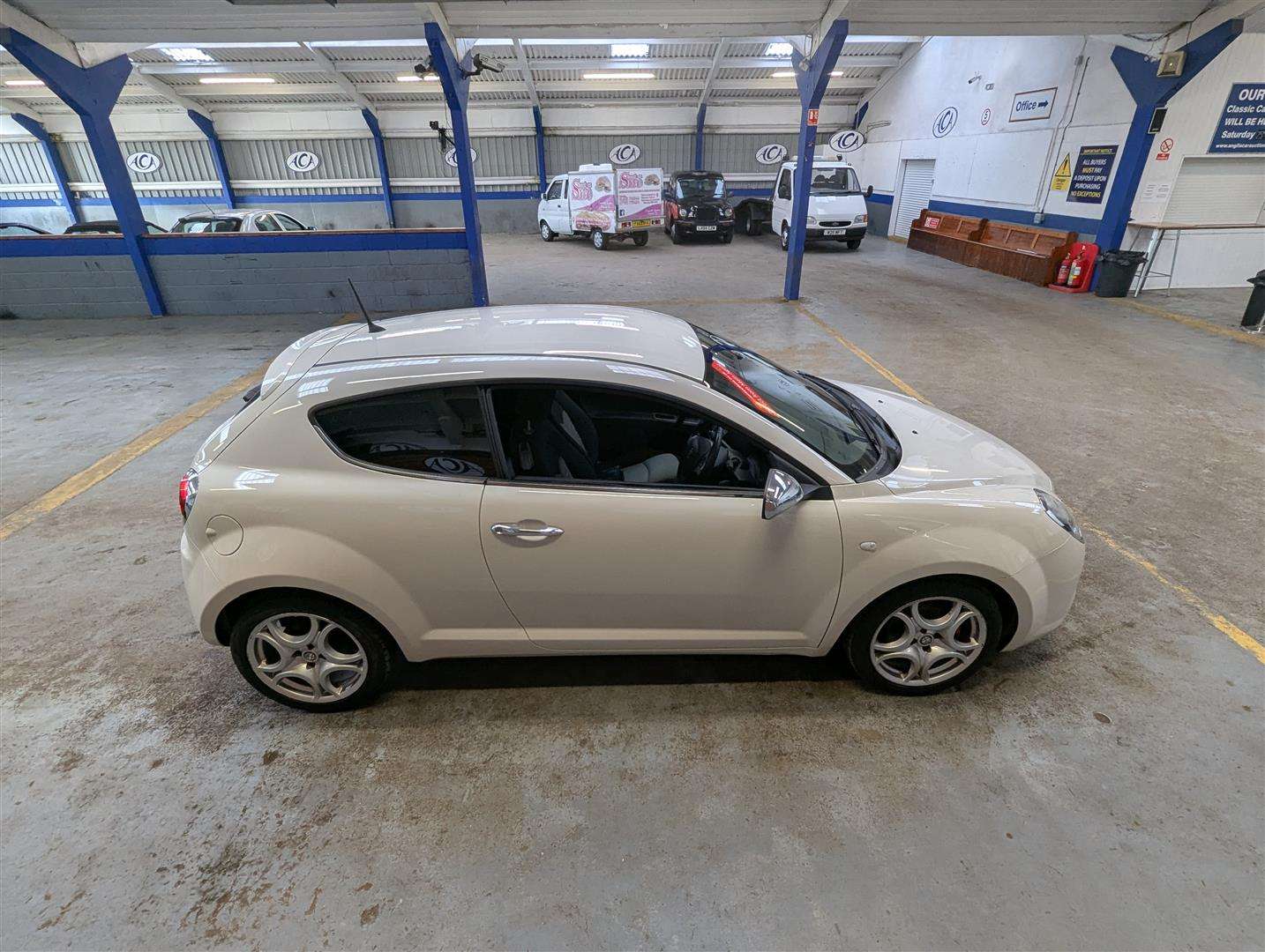 <p>2014 ALFA ROMEO MITO DISTINCTIVE JTDM-2</p>