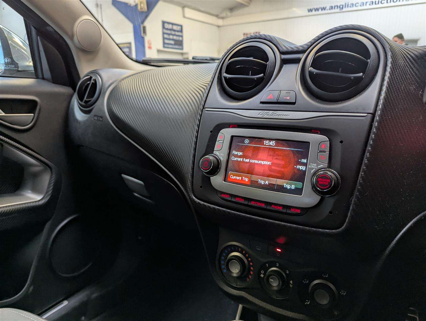 <p>2014 ALFA ROMEO MITO DISTINCTIVE JTDM-2</p>