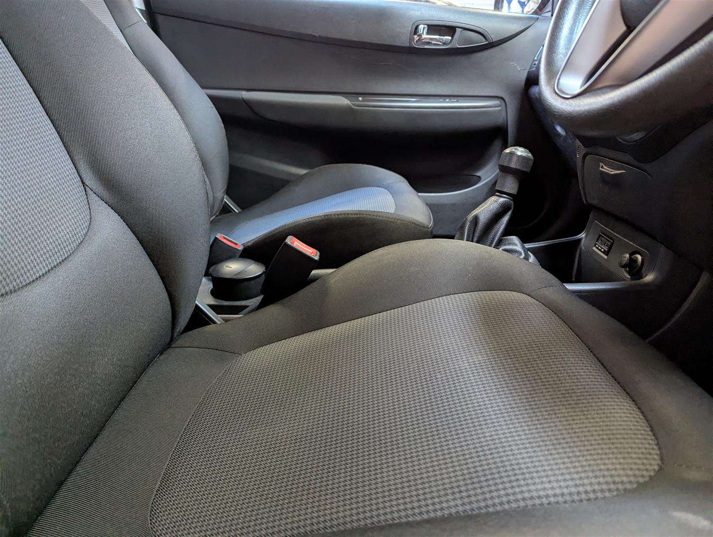 <p>2014 HYUNDAI I20 CLASSIC</p>