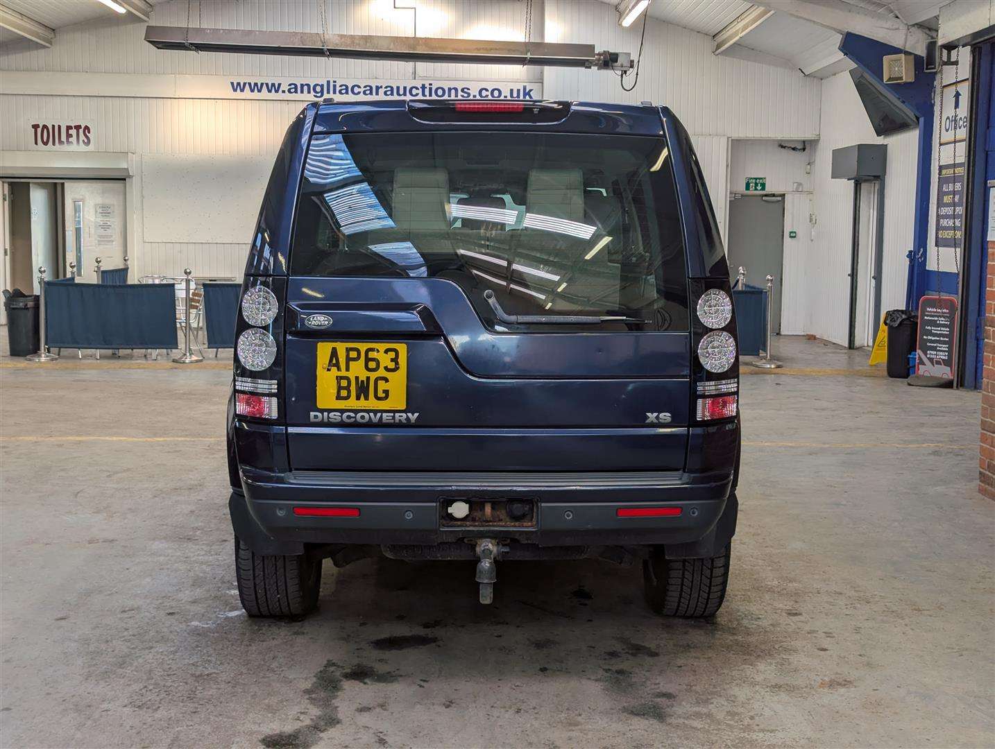 <p>2014 LAND ROVER DISCOVERY XS SDV6 AUTO</p>
