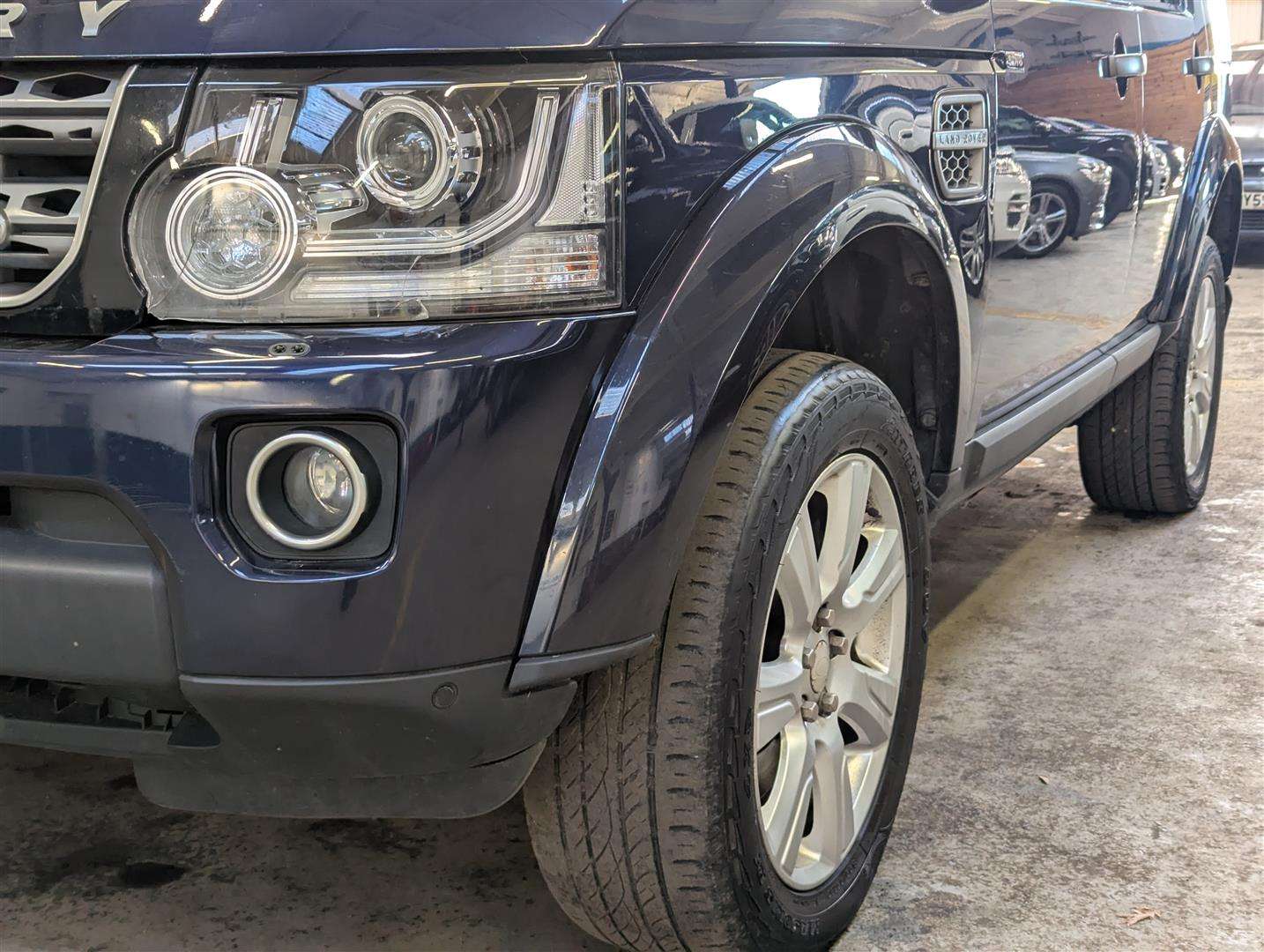 <p>2014 LAND ROVER DISCOVERY XS SDV6 AUTO</p>