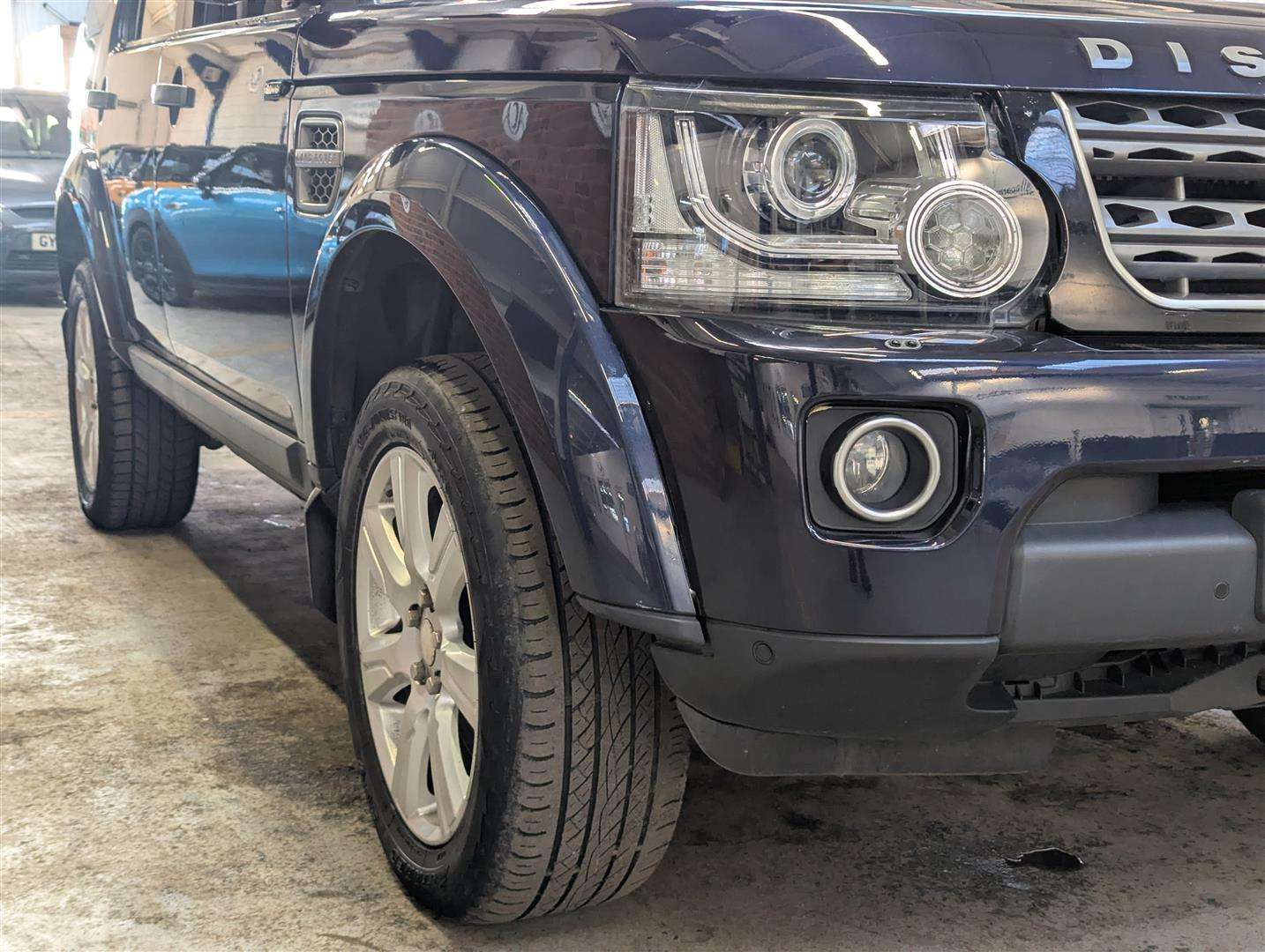 <p>2014 LAND ROVER DISCOVERY XS SDV6 AUTO</p>