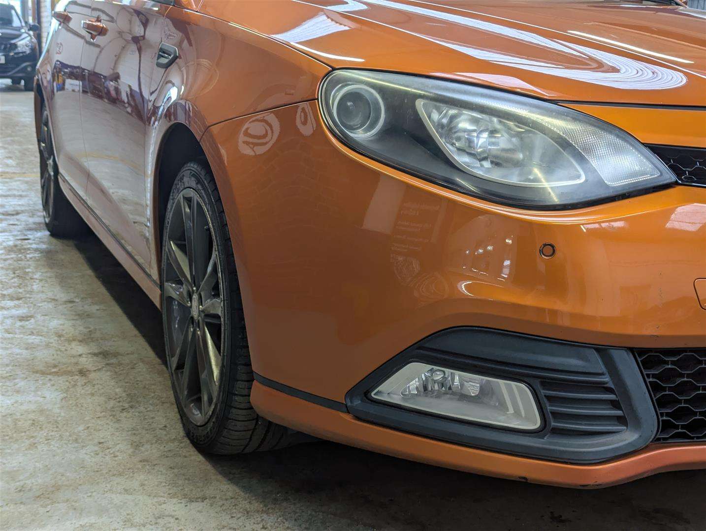 <p>2015 MG 6 TSE GT DTI</p>