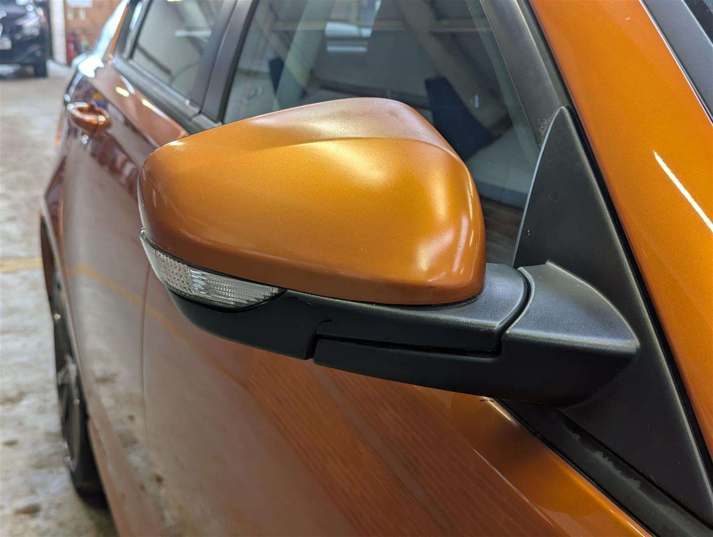 <p>2015 MG 6 TSE GT DTI</p>