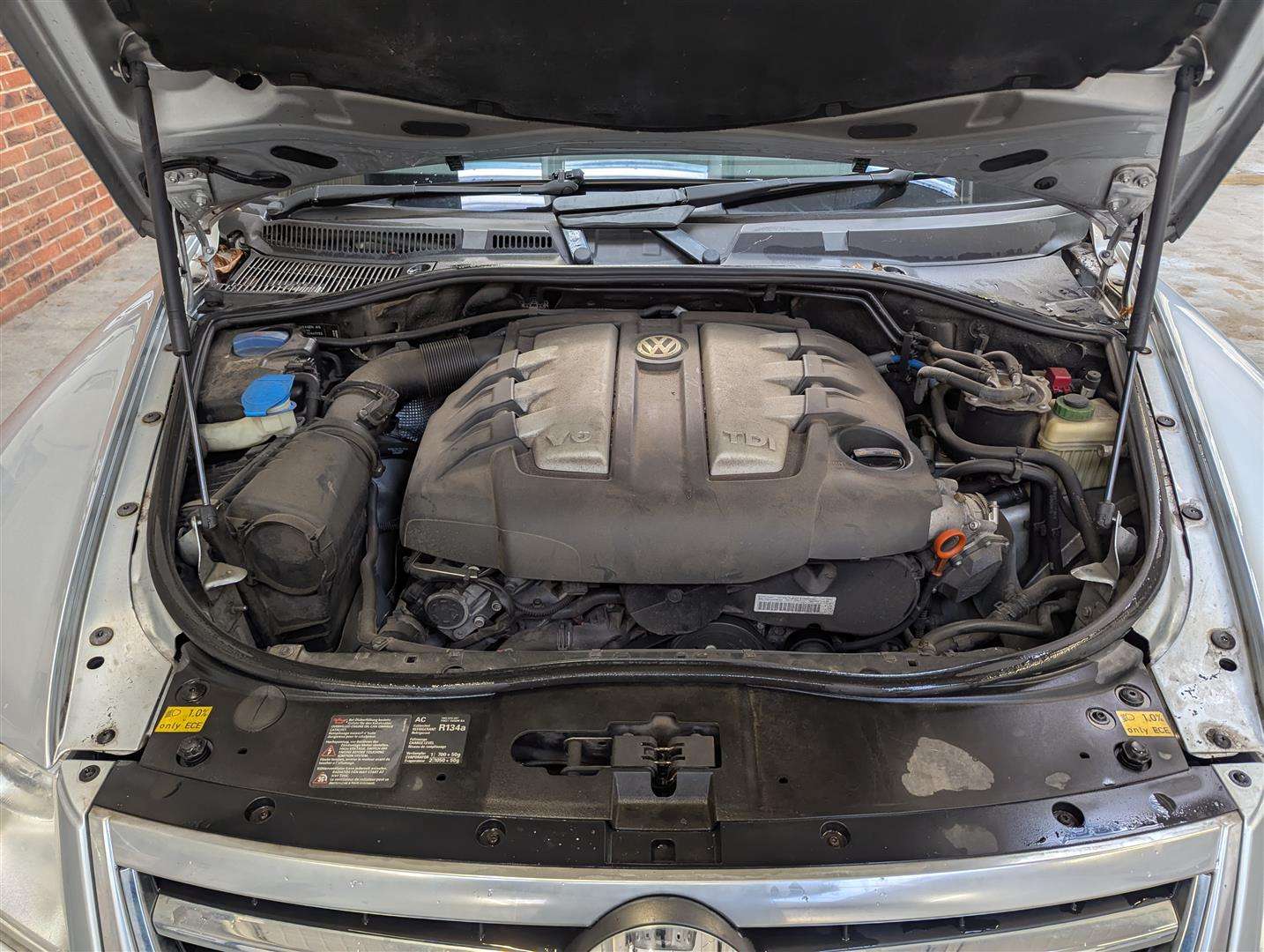 <p>2008 VOLKSWAGEN TOUAREG ALT TDI V6 225 AUTO</p>
