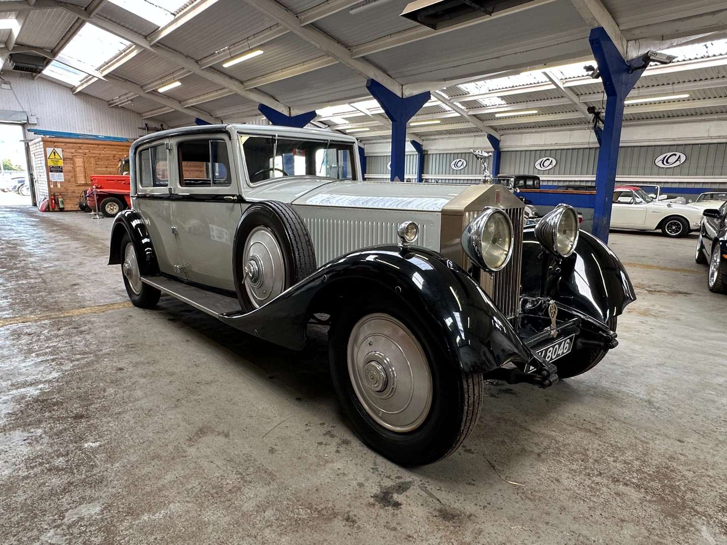 <p>1929 ROLLS ROYCE PHANTOM II</p>