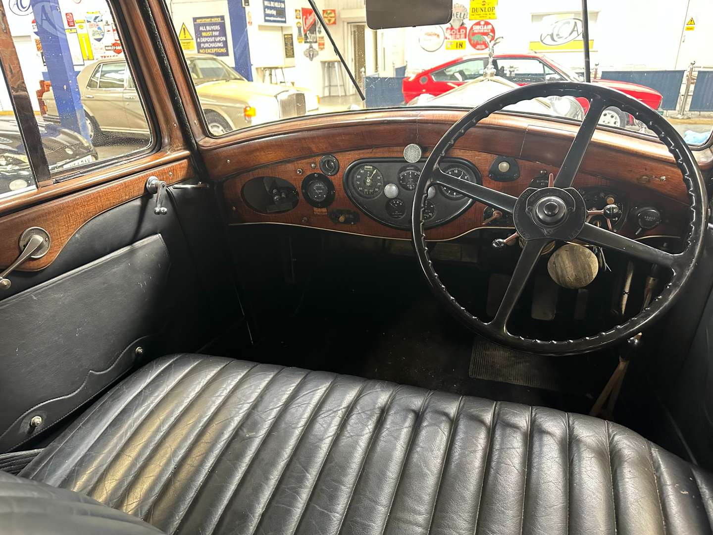 <p>1929 ROLLS ROYCE PHANTOM II</p>