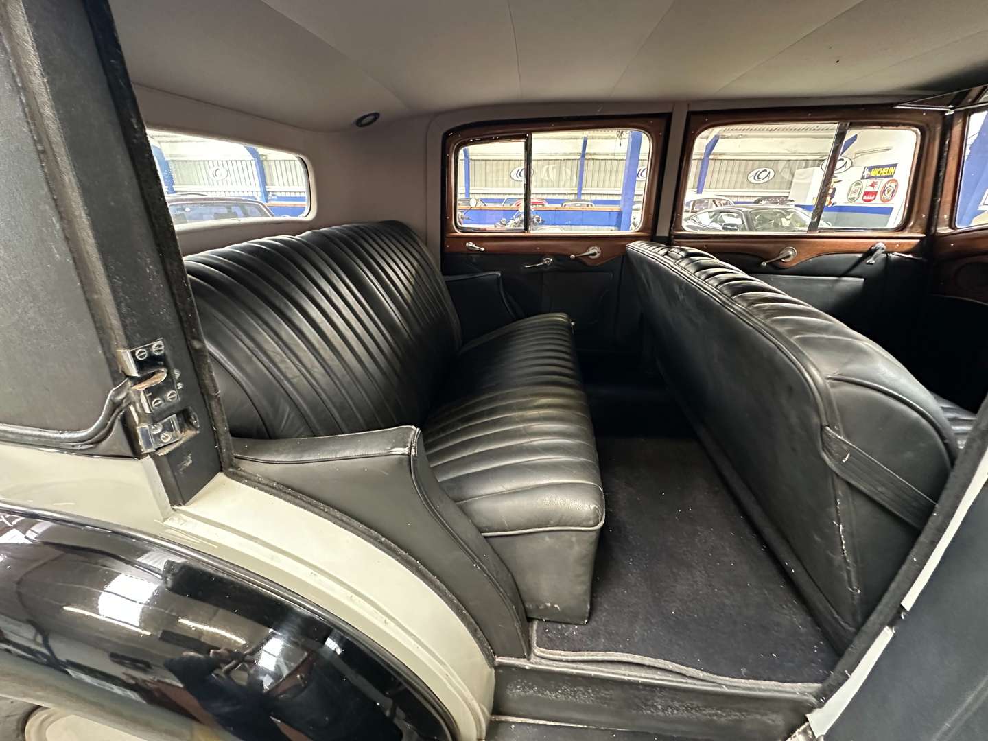<p>1929 ROLLS ROYCE PHANTOM II</p>