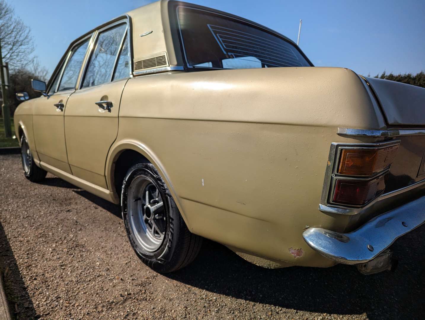 <p>1969 FORD CORTINA 1600E MK2</p>