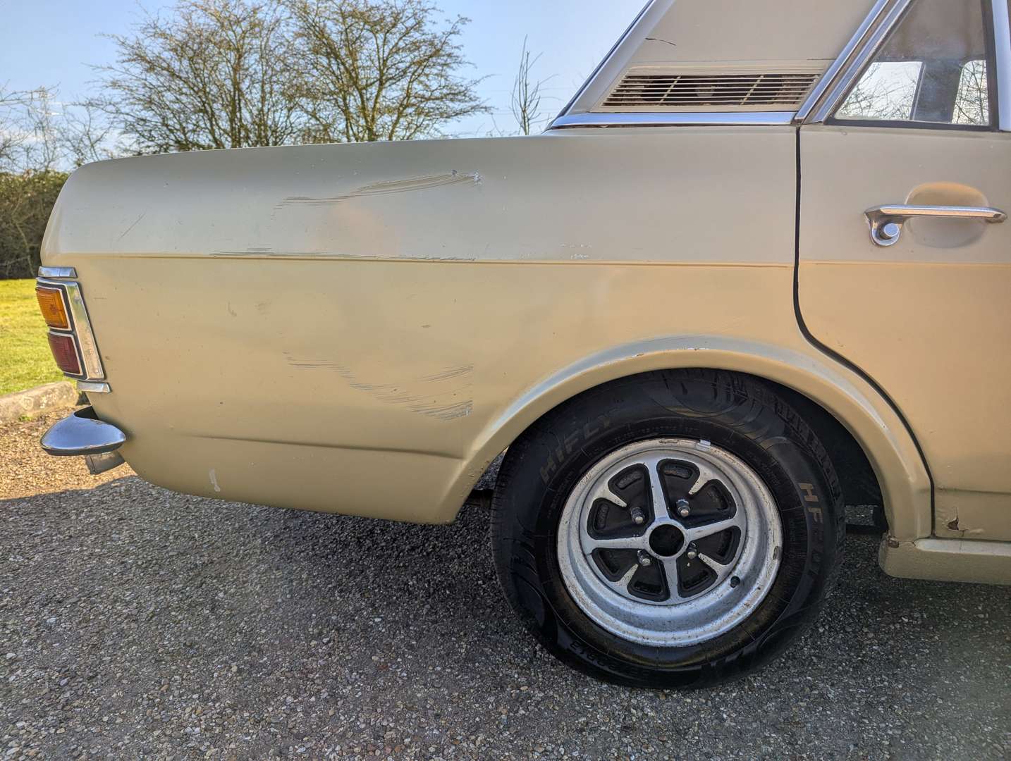 <p>1969 FORD CORTINA 1600E MK2</p>