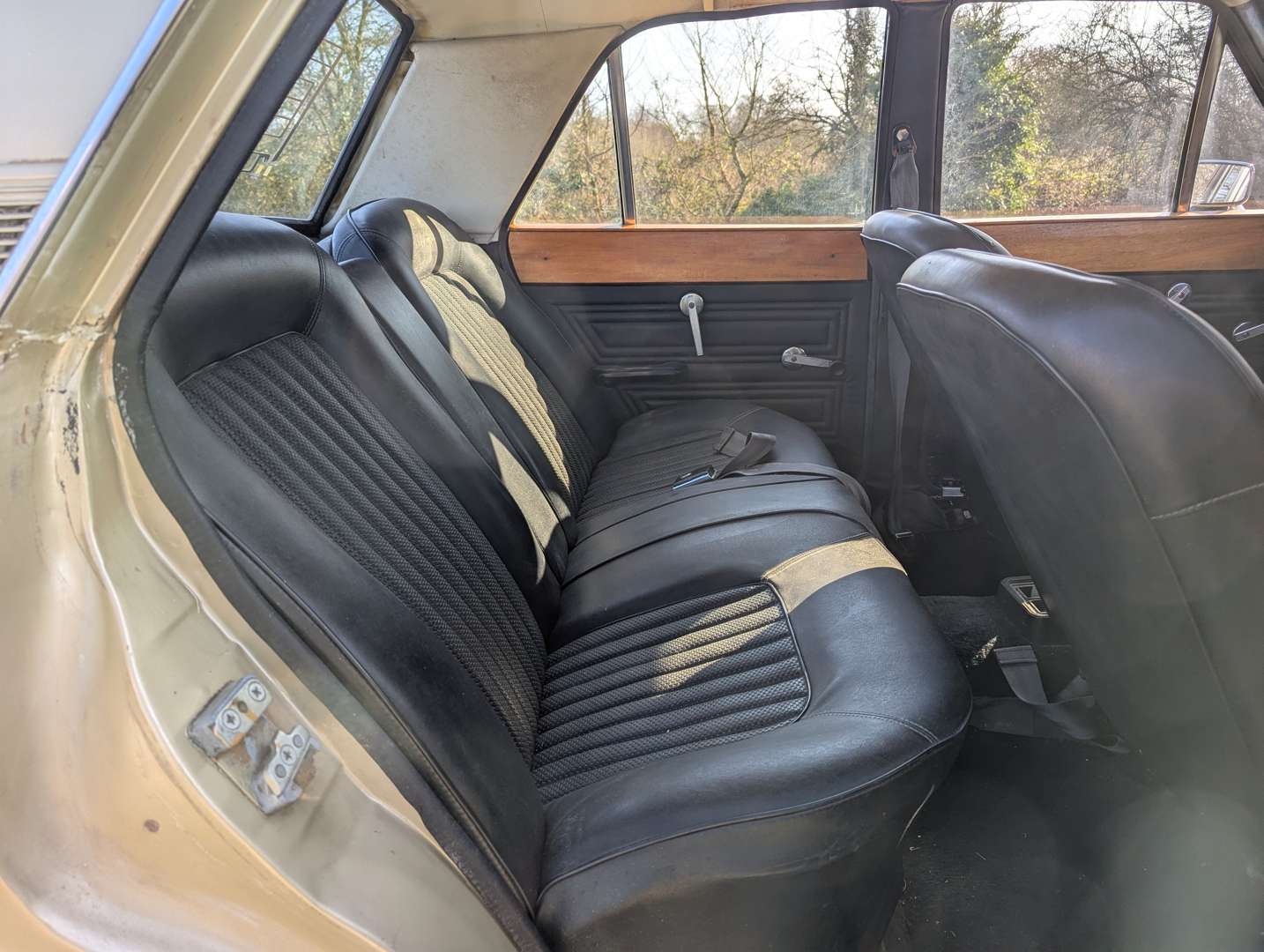 <p>1969 FORD CORTINA 1600E MK2</p>