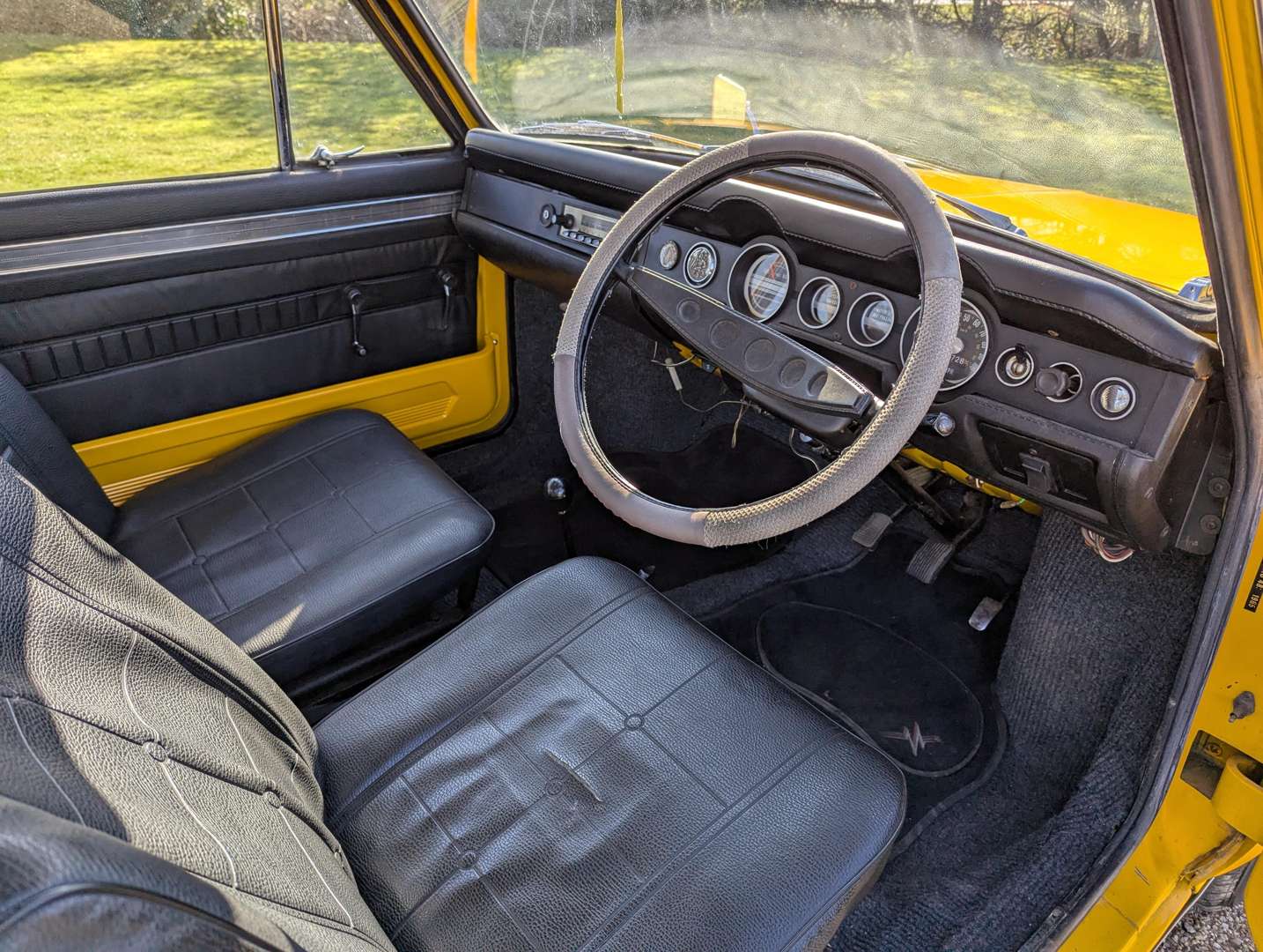 <p>1971 HILLMAN IMP SUPER</p>