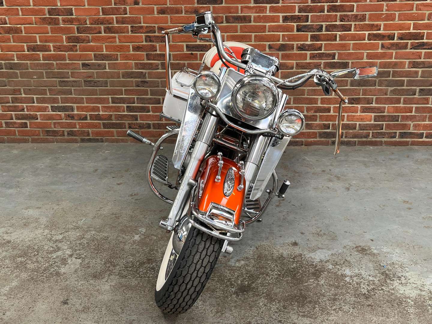 <p>1971 HARLEY-DAVIDSON XL CUSTOM</p>