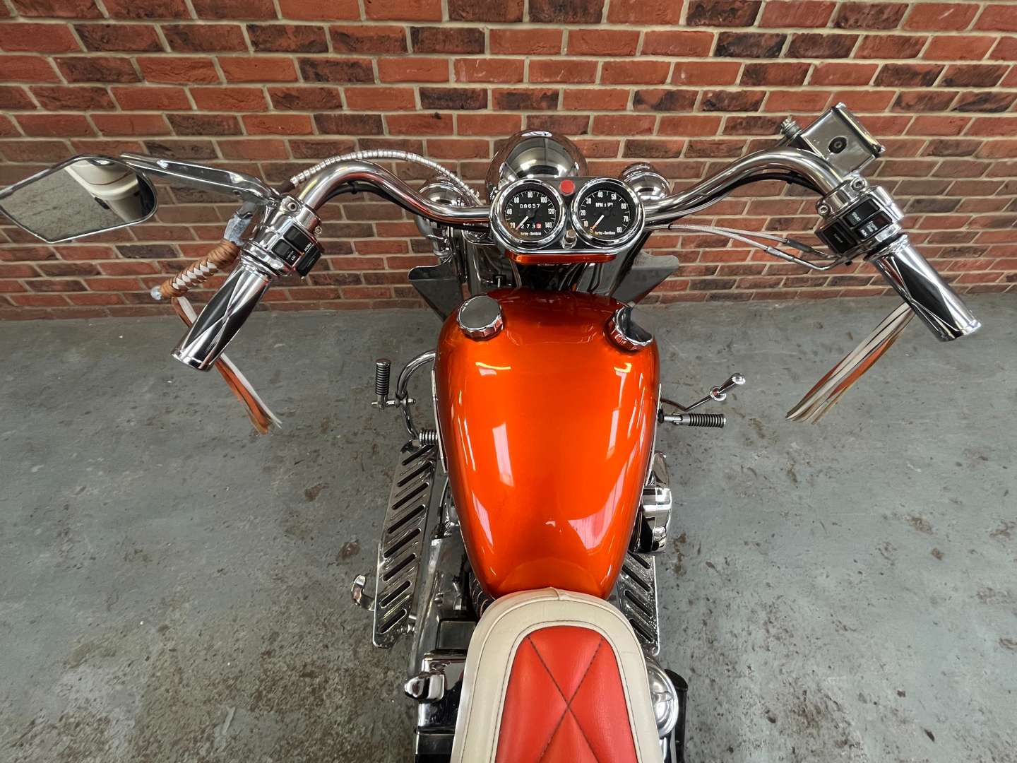 <p>1971 HARLEY-DAVIDSON XL CUSTOM</p>