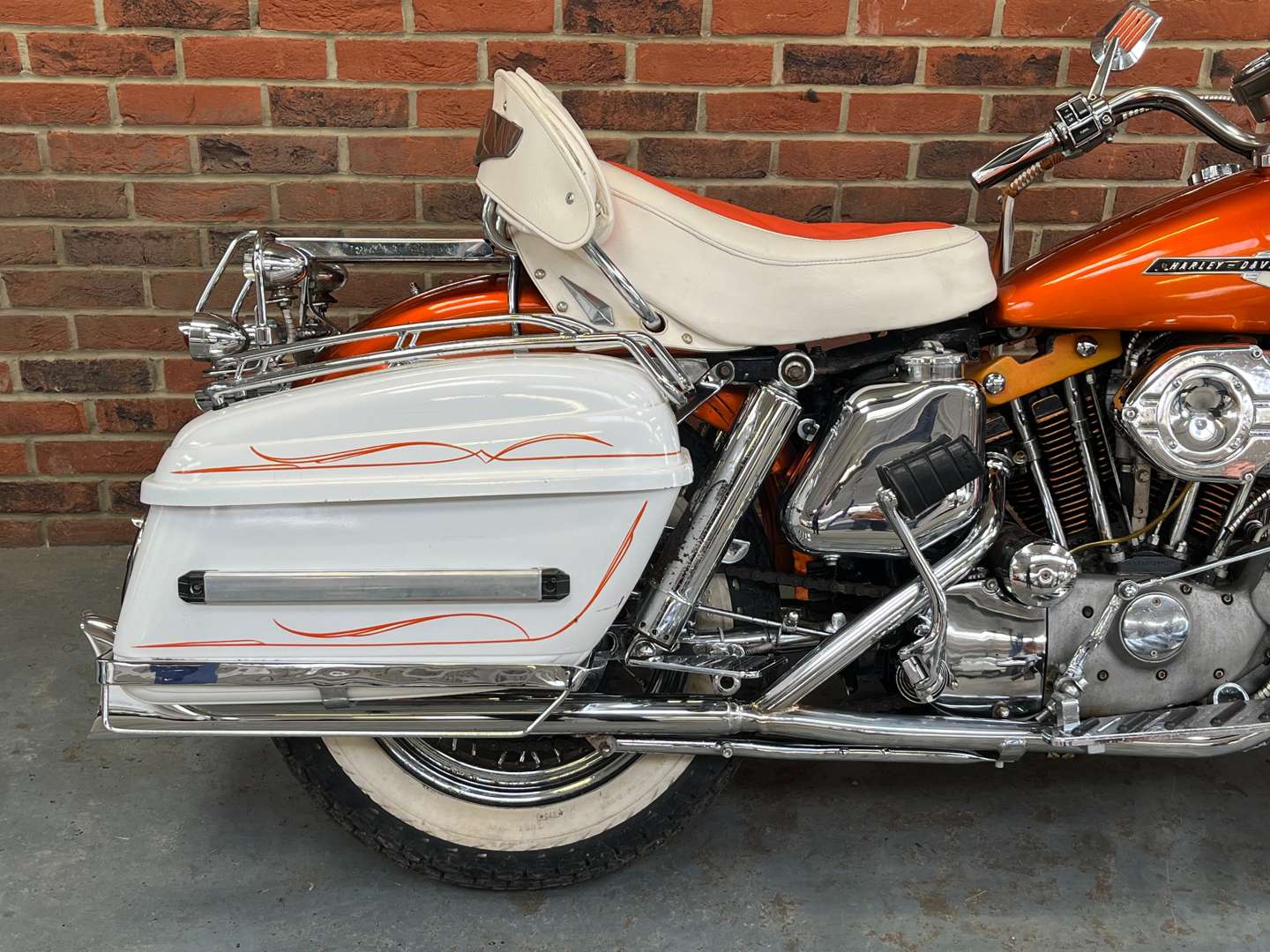 <p>1971 HARLEY-DAVIDSON XL CUSTOM</p>