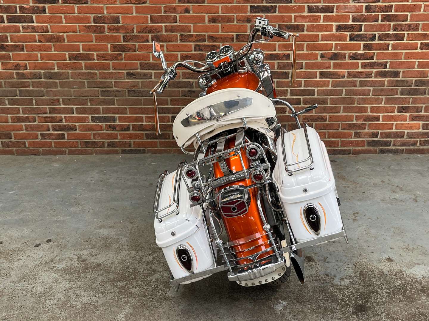 <p>1971 HARLEY-DAVIDSON XL CUSTOM</p>