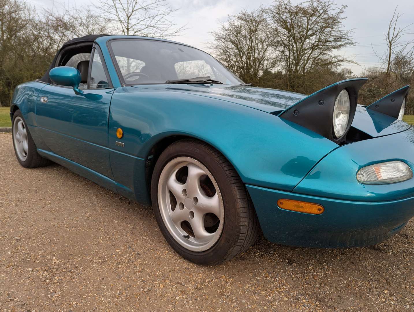 <p>1998 MAZDA MX-5 BERKELEY</p>