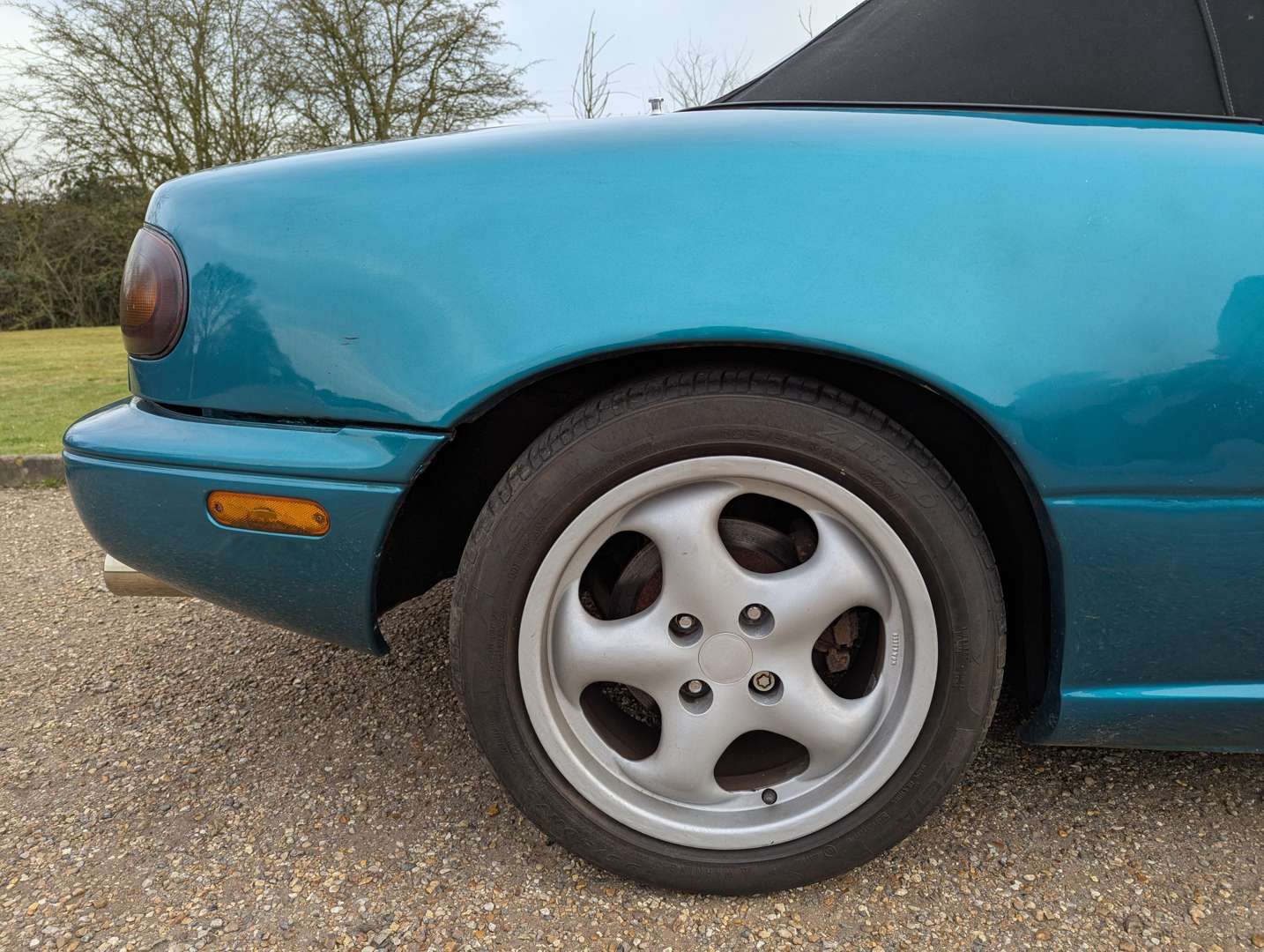 <p>1998 MAZDA MX-5 BERKELEY</p>