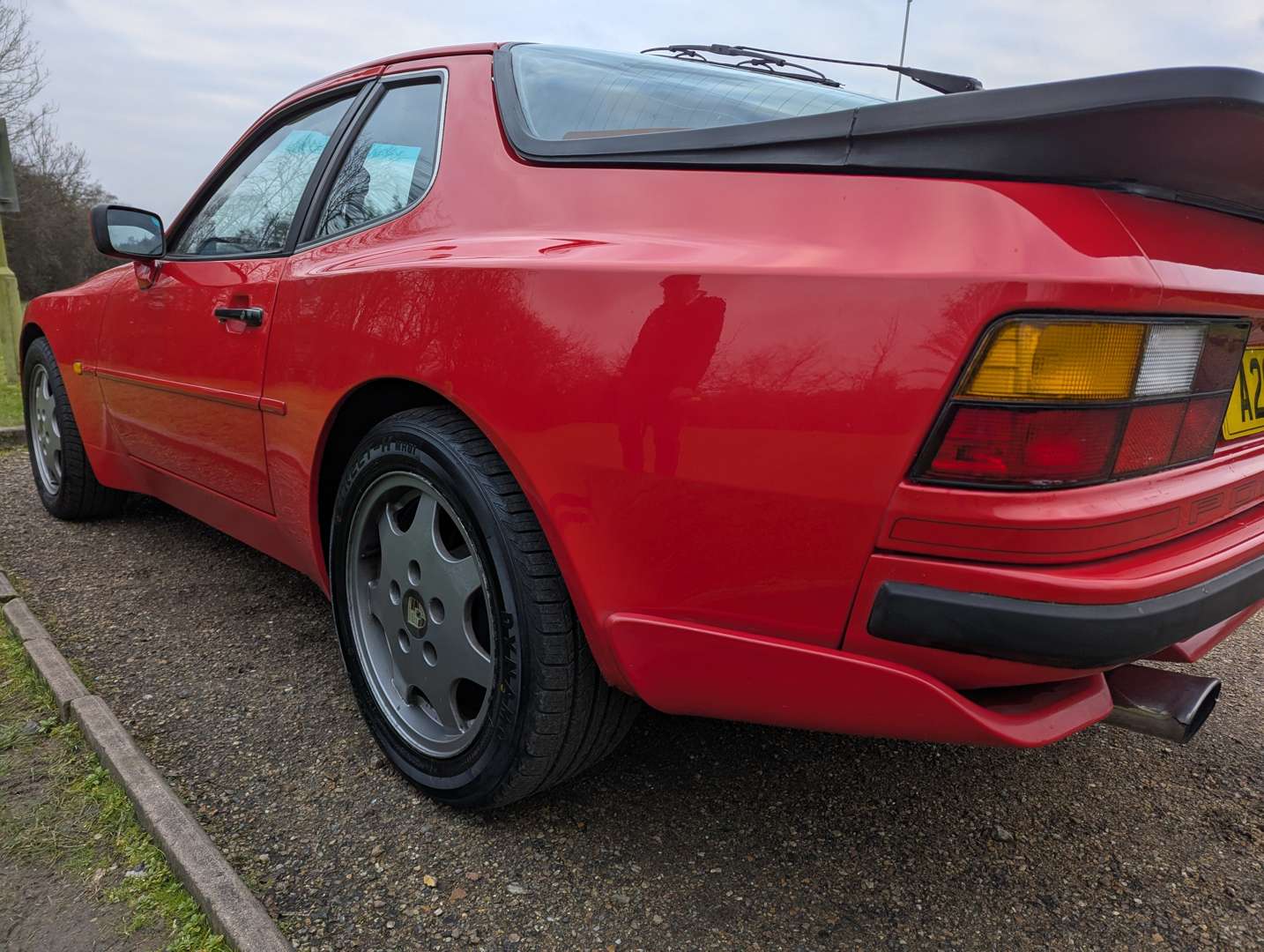 <p>1988 PORSCHE 944 S</p>