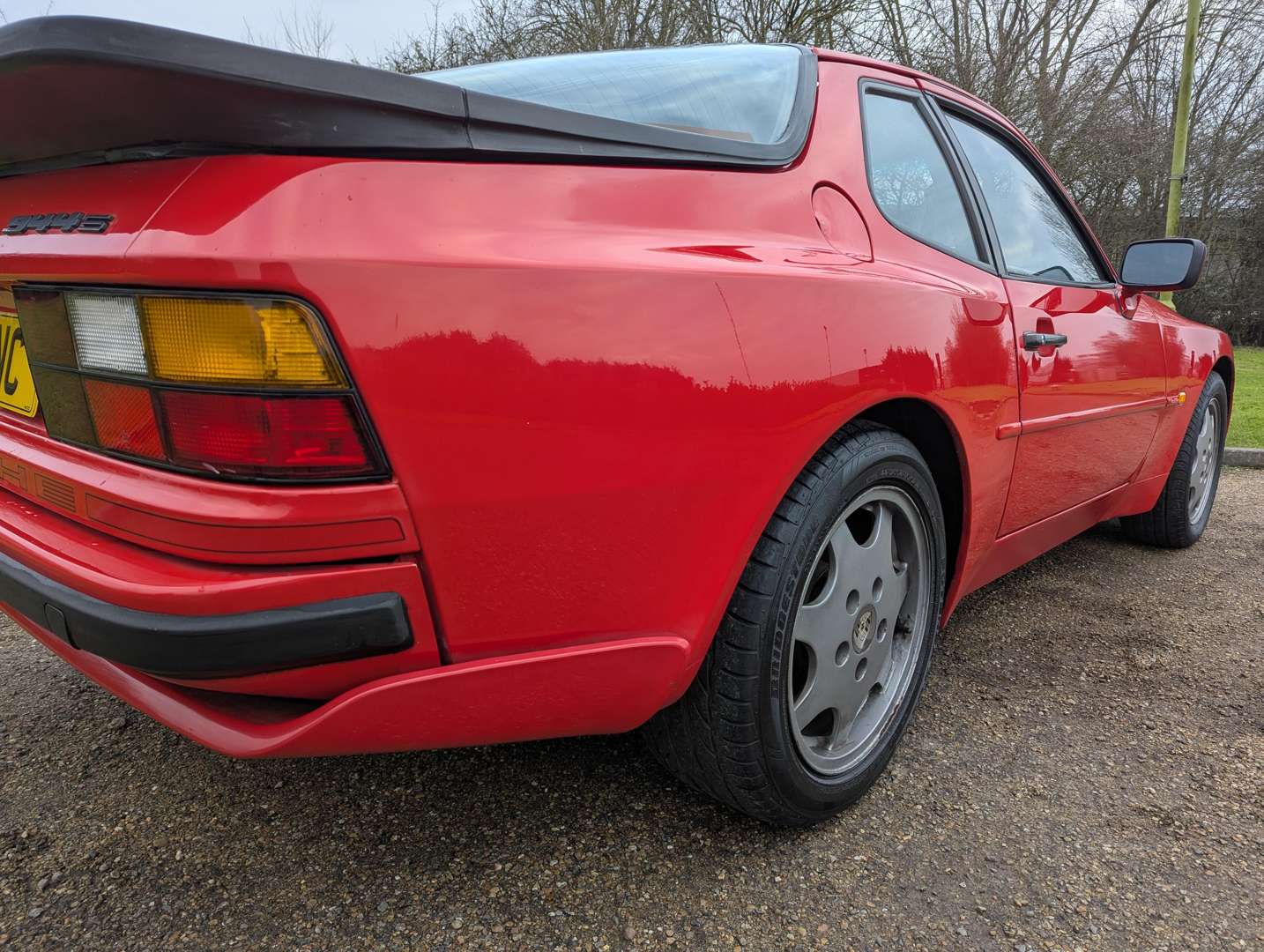 <p>1988 PORSCHE 944 S</p>