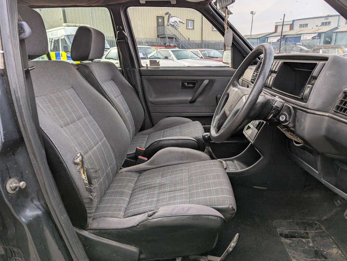 <p>1990 VW GOLF GTI MK2</p>