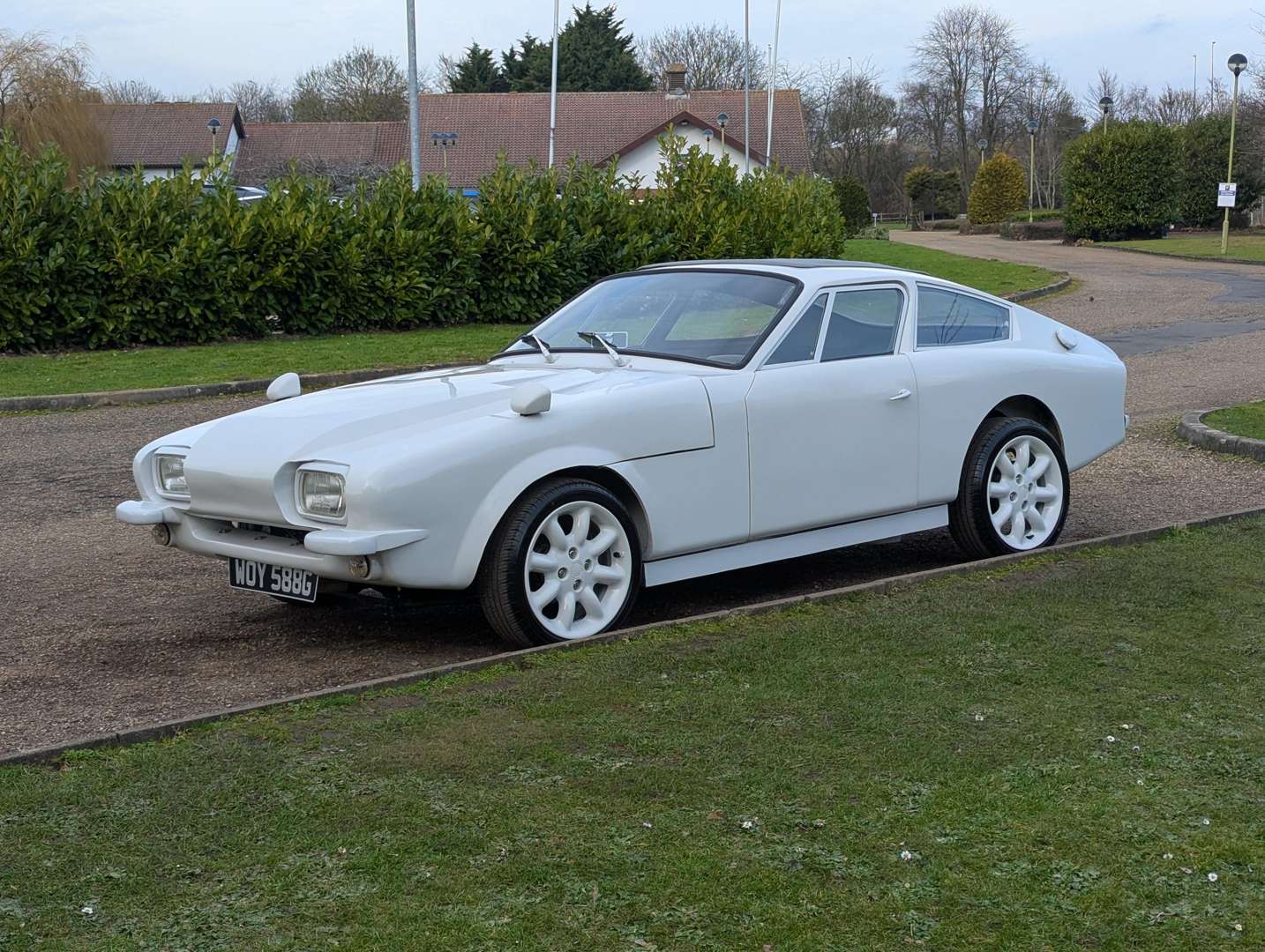 <p>1969 FAIRTHORPE TXS</p>