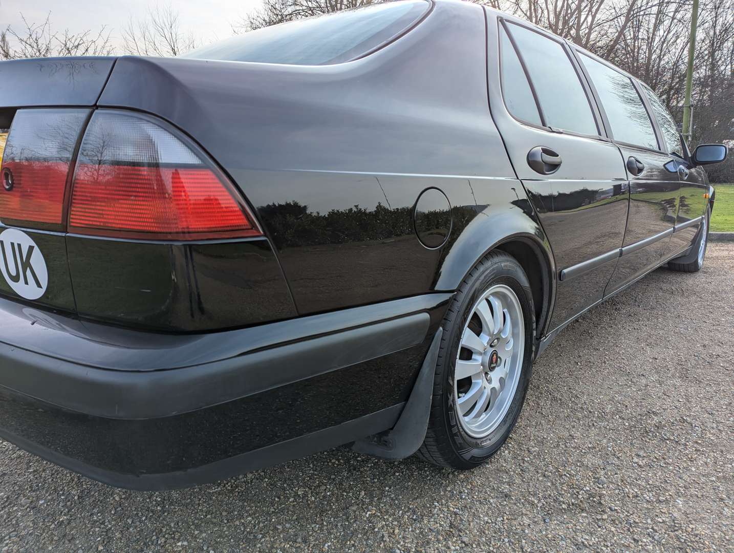 <p>2001 SAAB 9-5 AUTO LIMOUSINE</p>