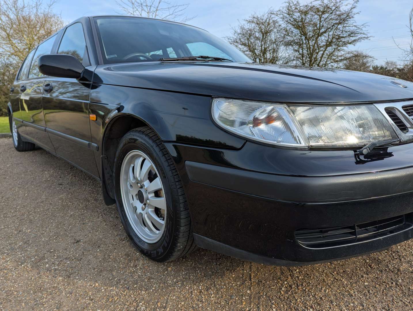 <p>2001 SAAB 9-5 AUTO LIMOUSINE</p>