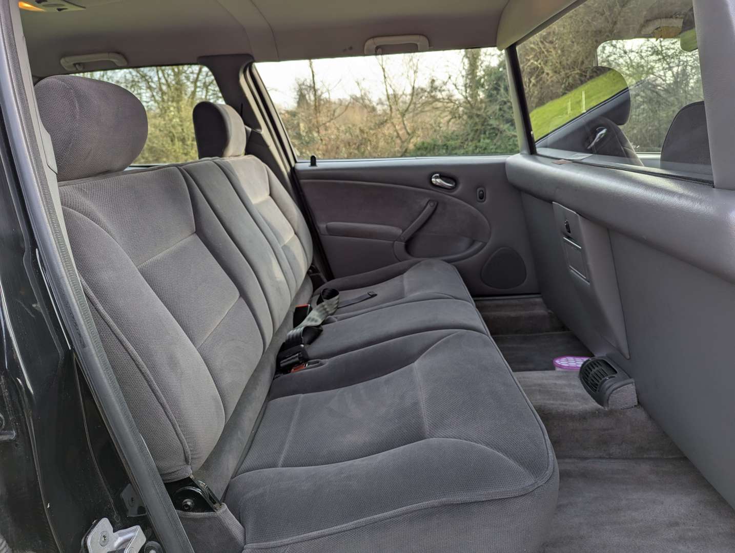 <p>2001 SAAB 9-5 AUTO LIMOUSINE</p>