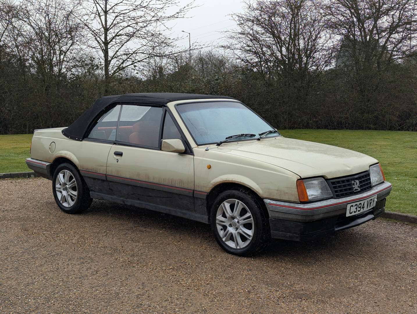 <p>1986 VAUXHALL CAVALIER 1.8 CABRIO</p>