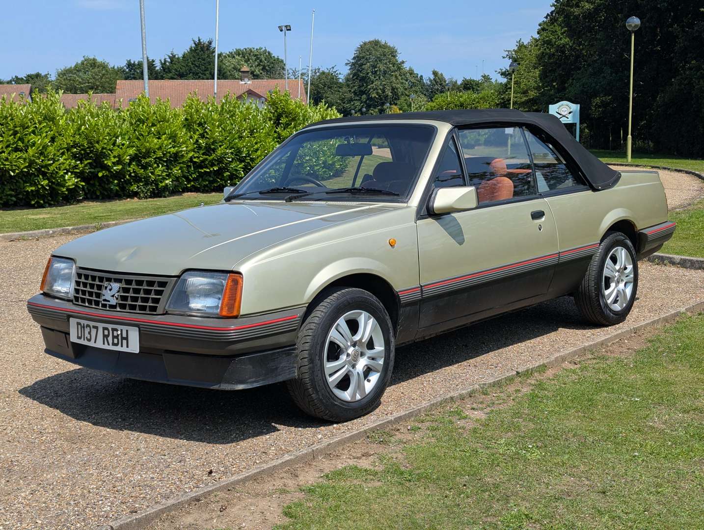 <p>1987 VAUXHALL CAVALIER 1.8 CABRIO</p>