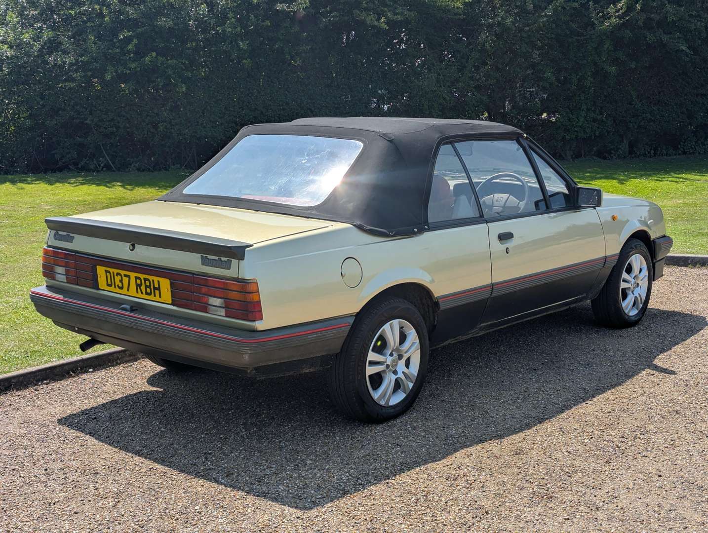 <p>1987 VAUXHALL CAVALIER 1.8 CABRIO</p>