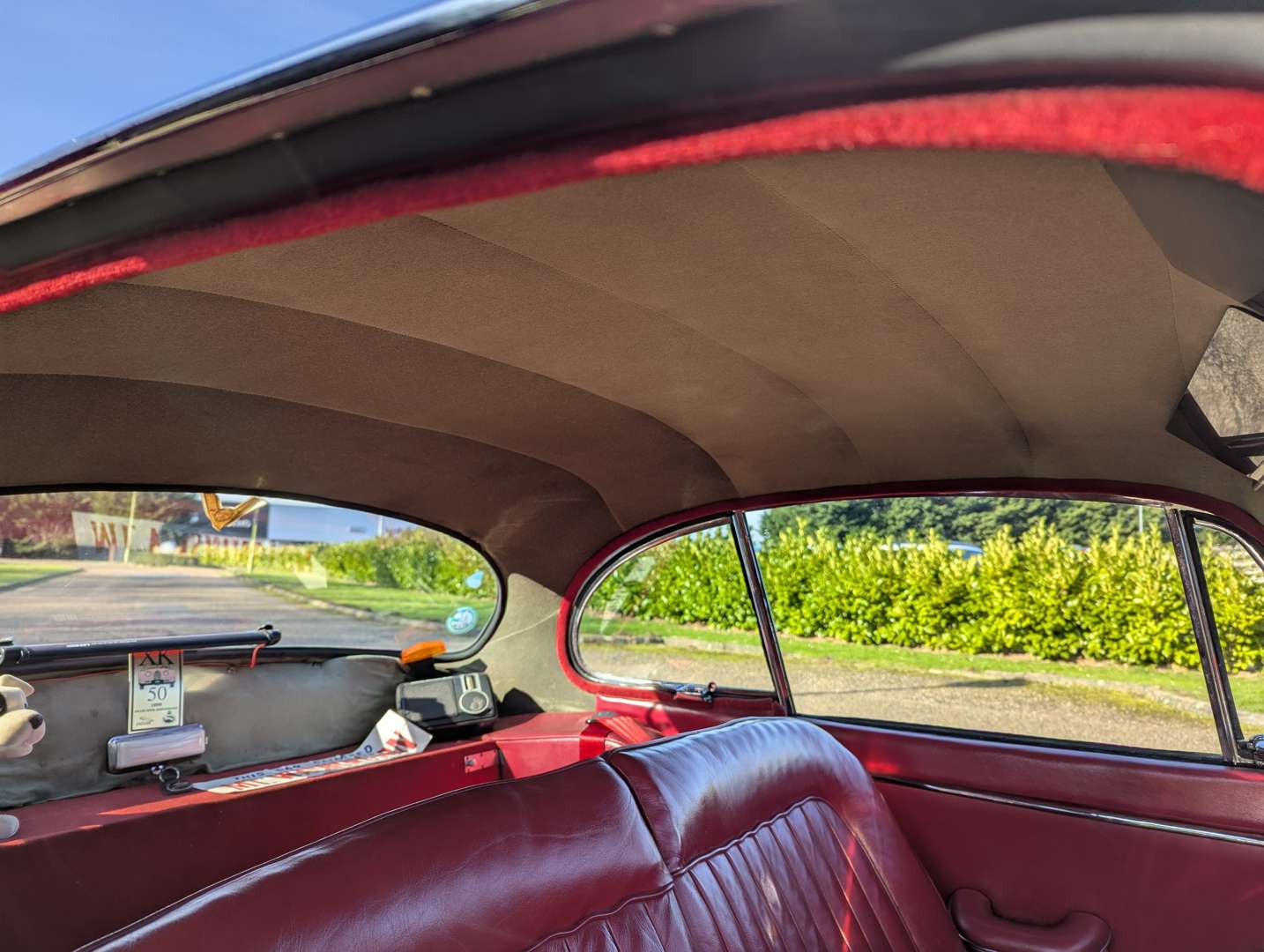 <p>1959 JAGUAR XK 150</p>
