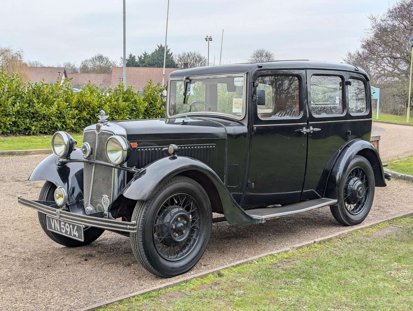 <p>1934 MORRIS 10/4</p>