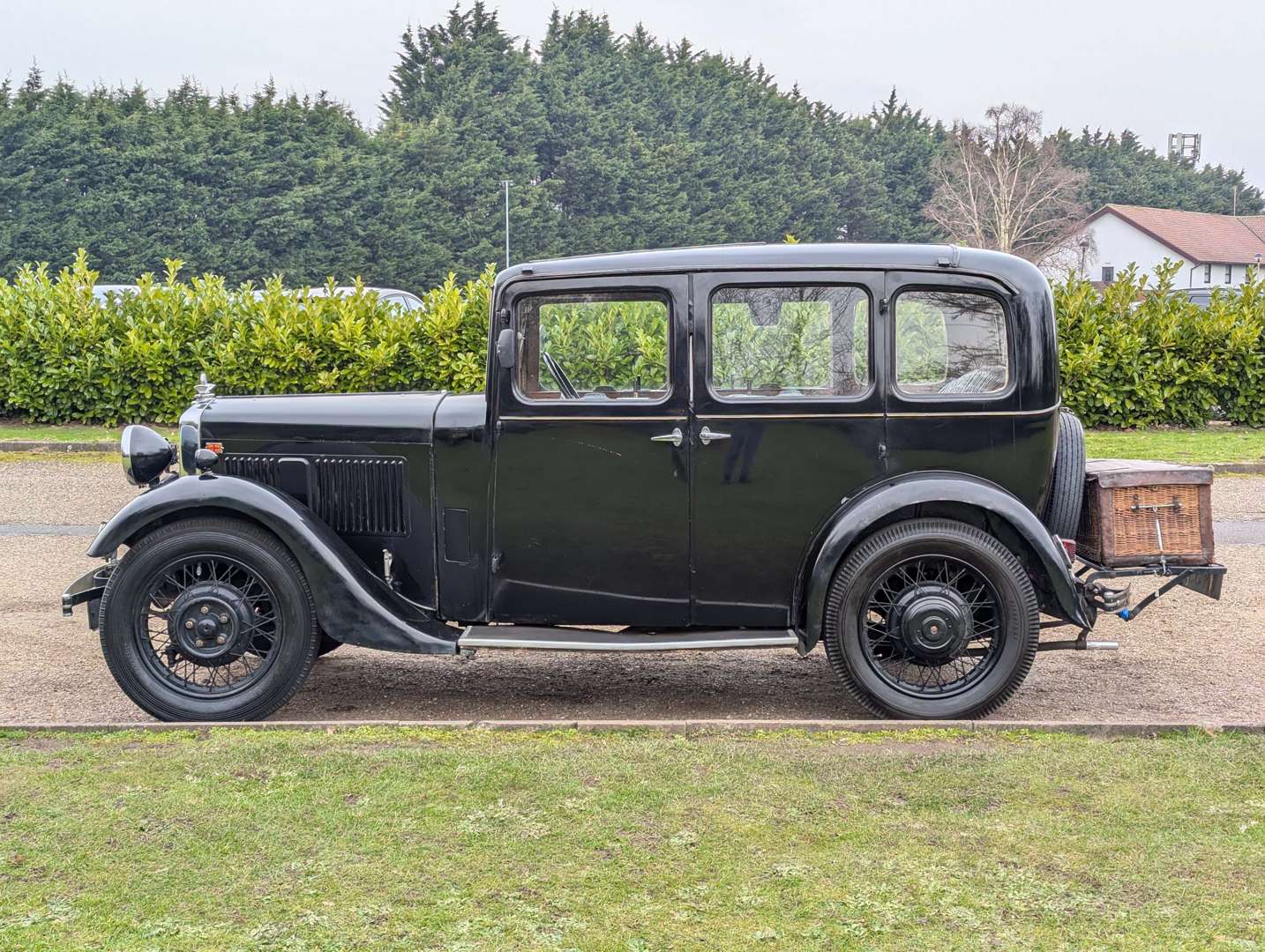 <p>1934 MORRIS 10/4</p>