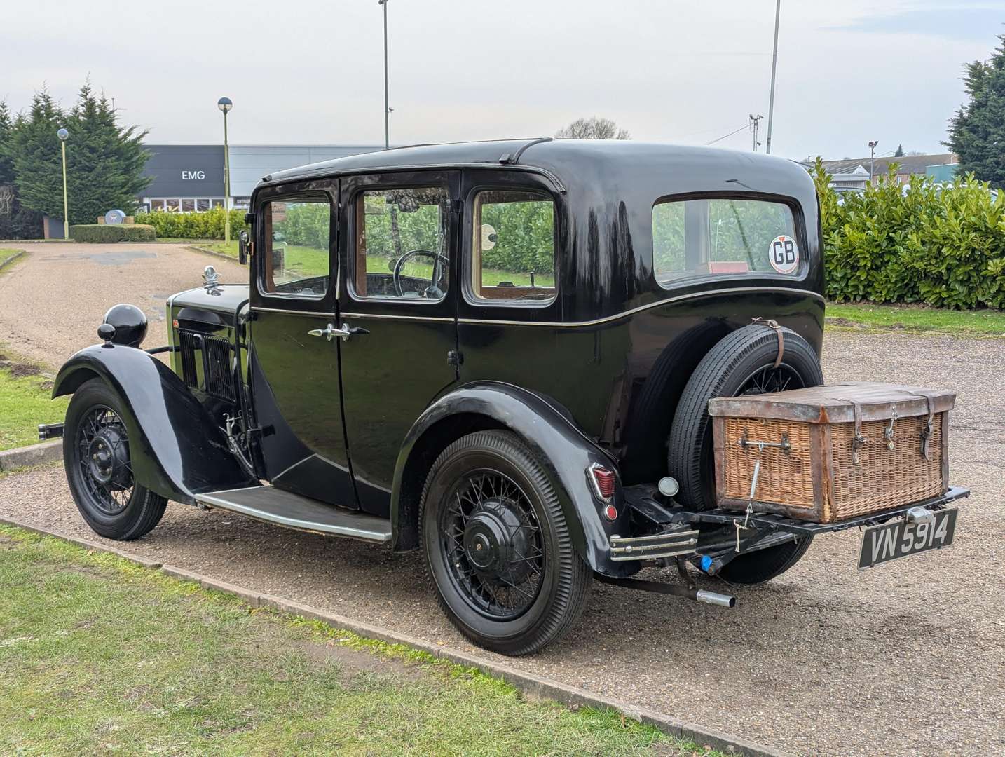 <p>1934 MORRIS 10/4</p>