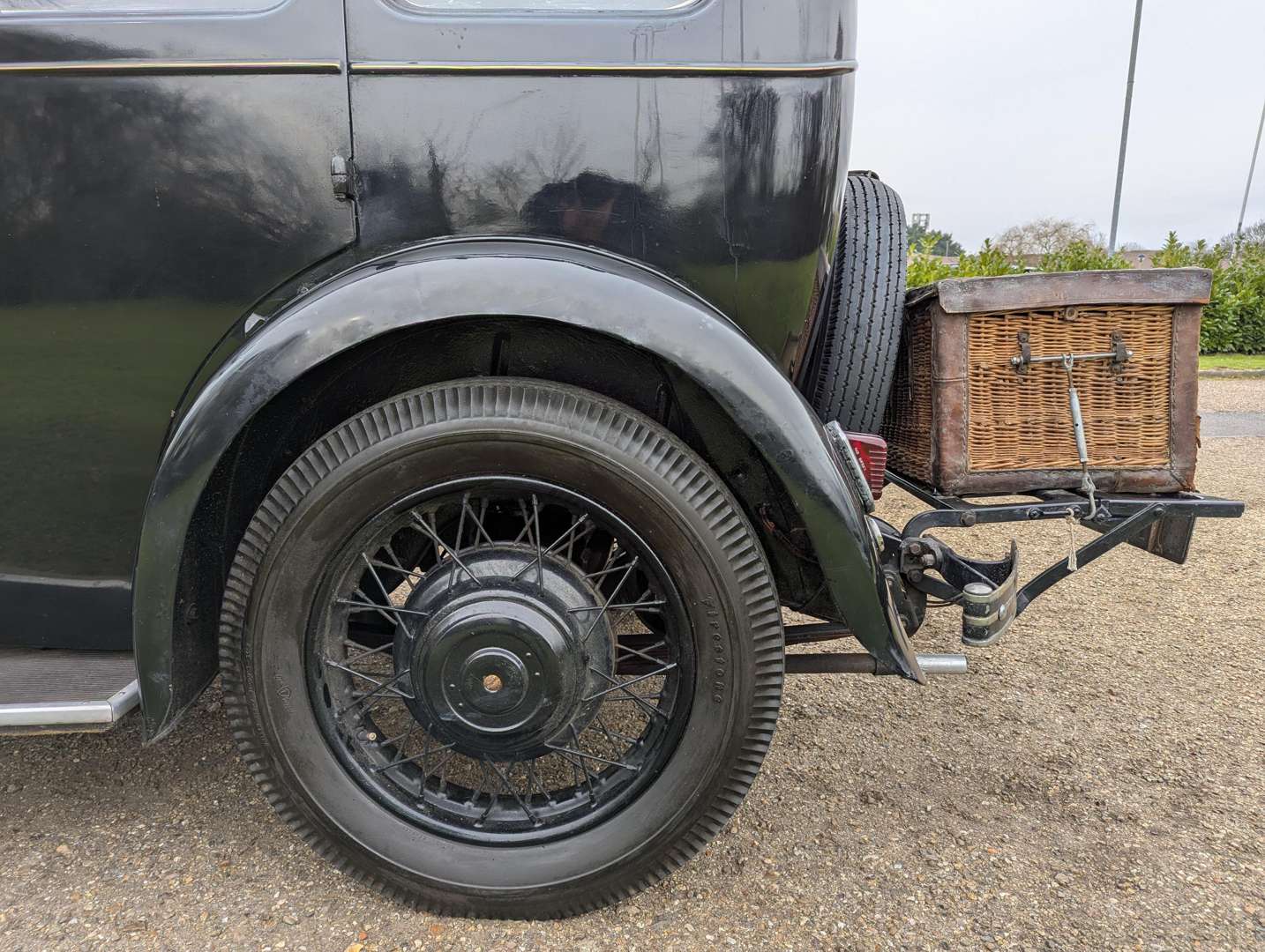 <p>1934 MORRIS 10/4</p>