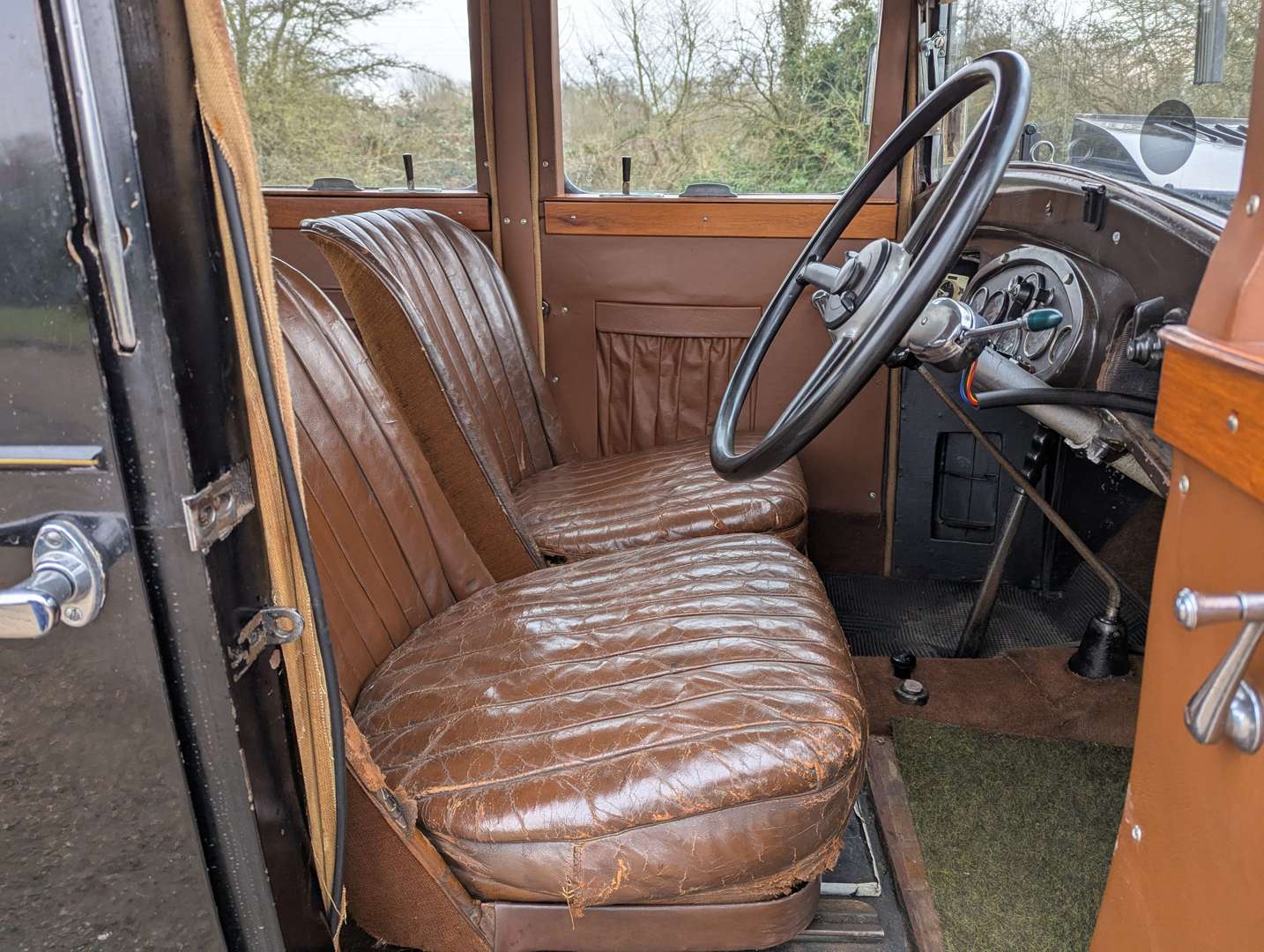 <p>1934 MORRIS 10/4</p>