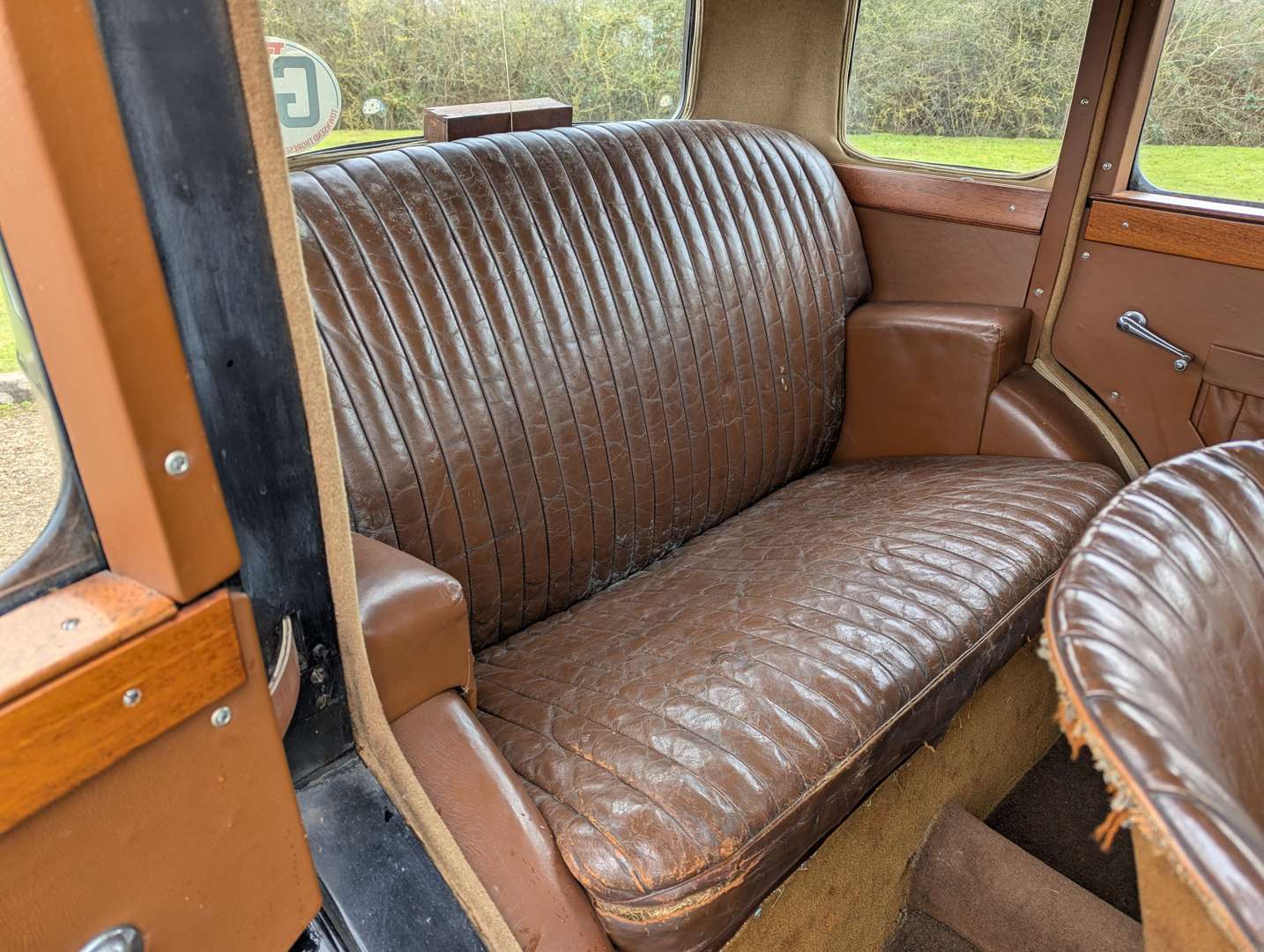 <p>1934 MORRIS 10/4</p>