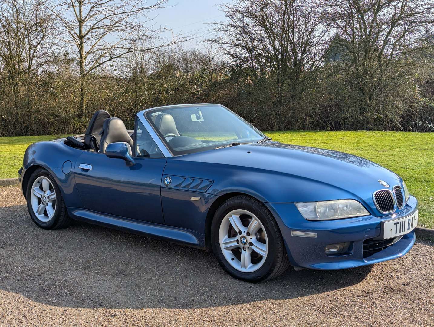 <p>2000 BMW Z3 2.0 M-SPEC</p>
