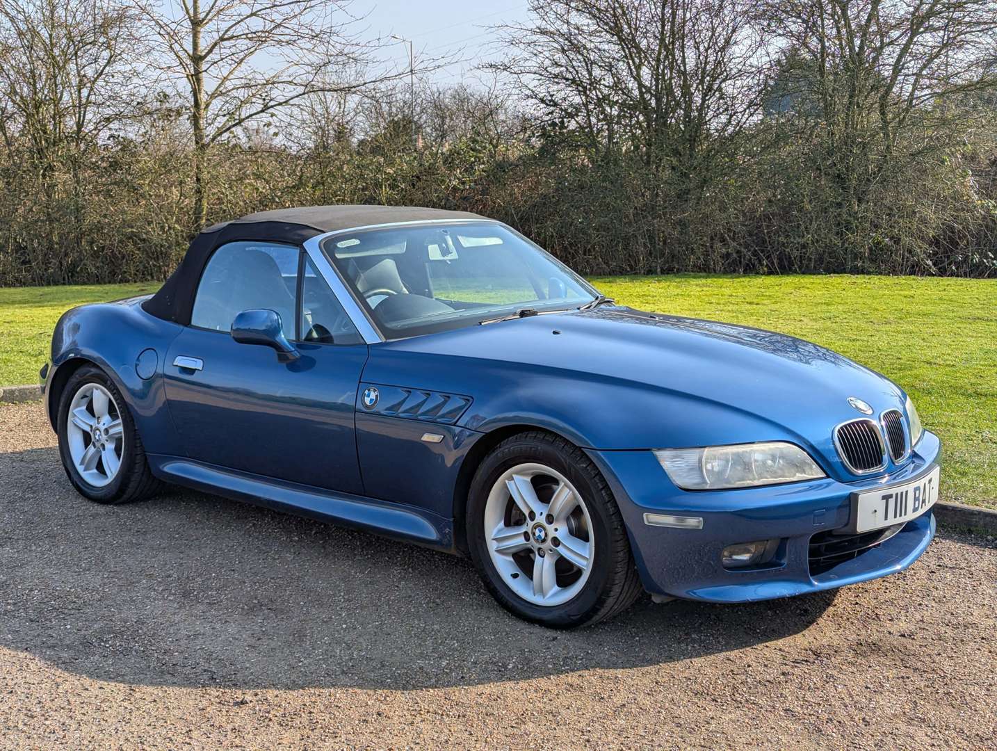 <p>2000 BMW Z3 2.0 M-SPEC</p>