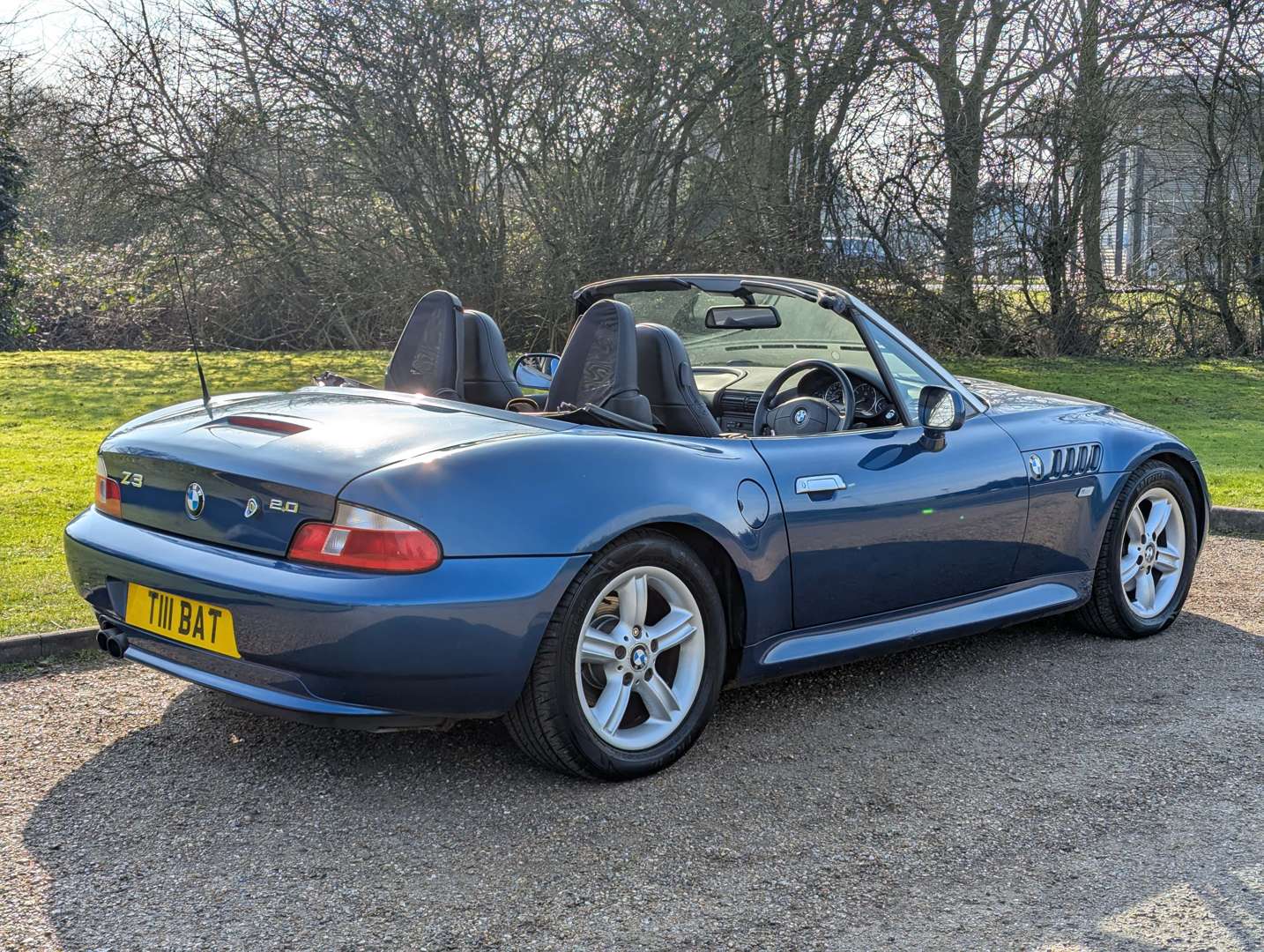 <p>2000 BMW Z3 2.0 M-SPEC</p>