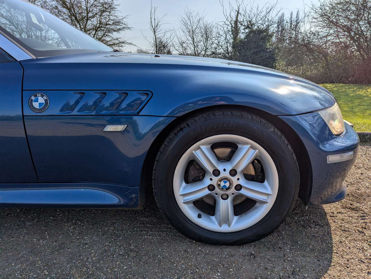 <p>2000 BMW Z3 2.0 M-SPEC</p>