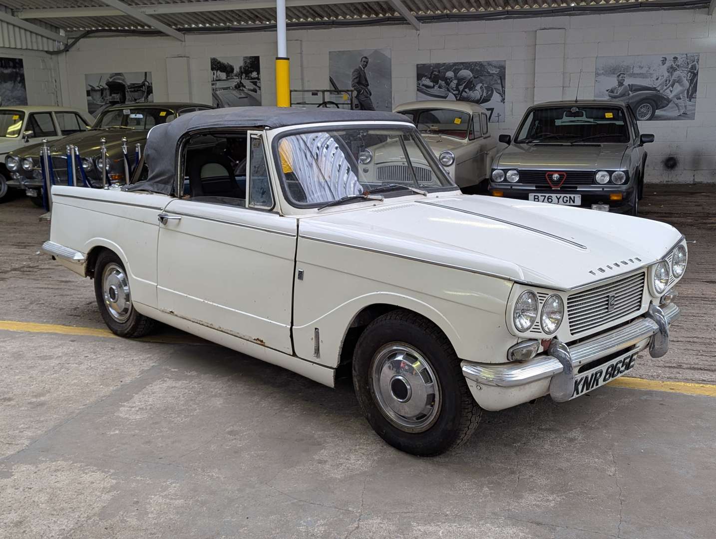 <p>1967 TRIUMPH VITESSE CONVERTIBLE&nbsp;</p>