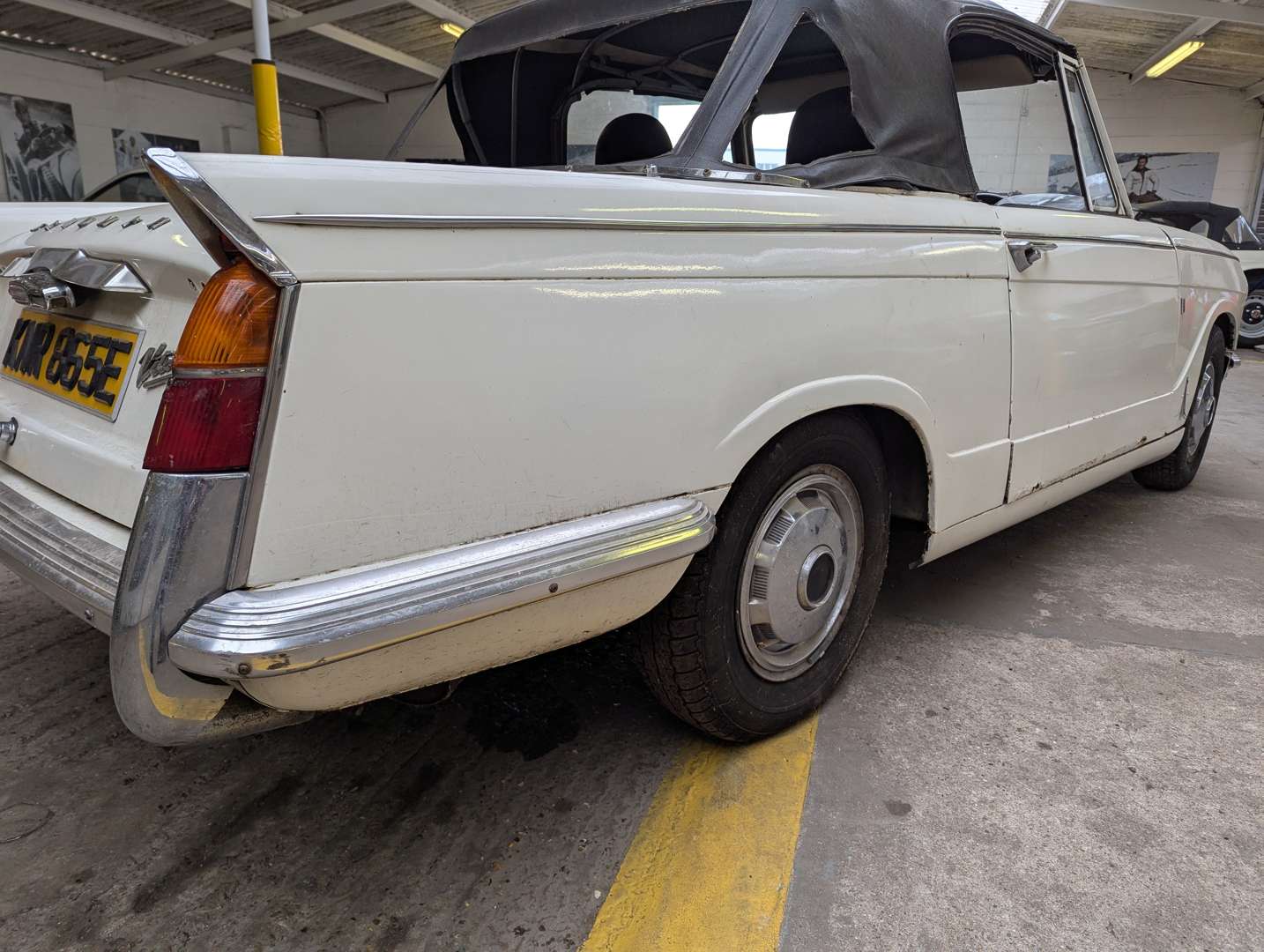 <p>1967 TRIUMPH VITESSE CONVERTIBLE&nbsp;</p>