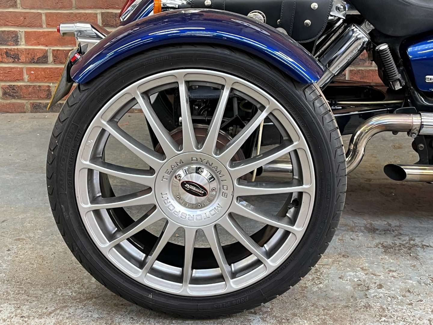 <p>2009 HONDA SHADOW 750 TRICYCLE</p>